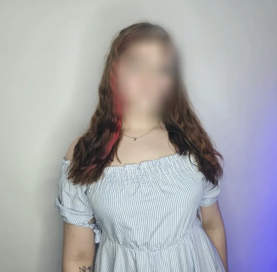 Kim, 21